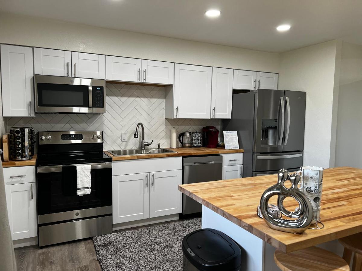 Anchorage Midtown Apartment- Wyoming 1 Eksteriør bilde
